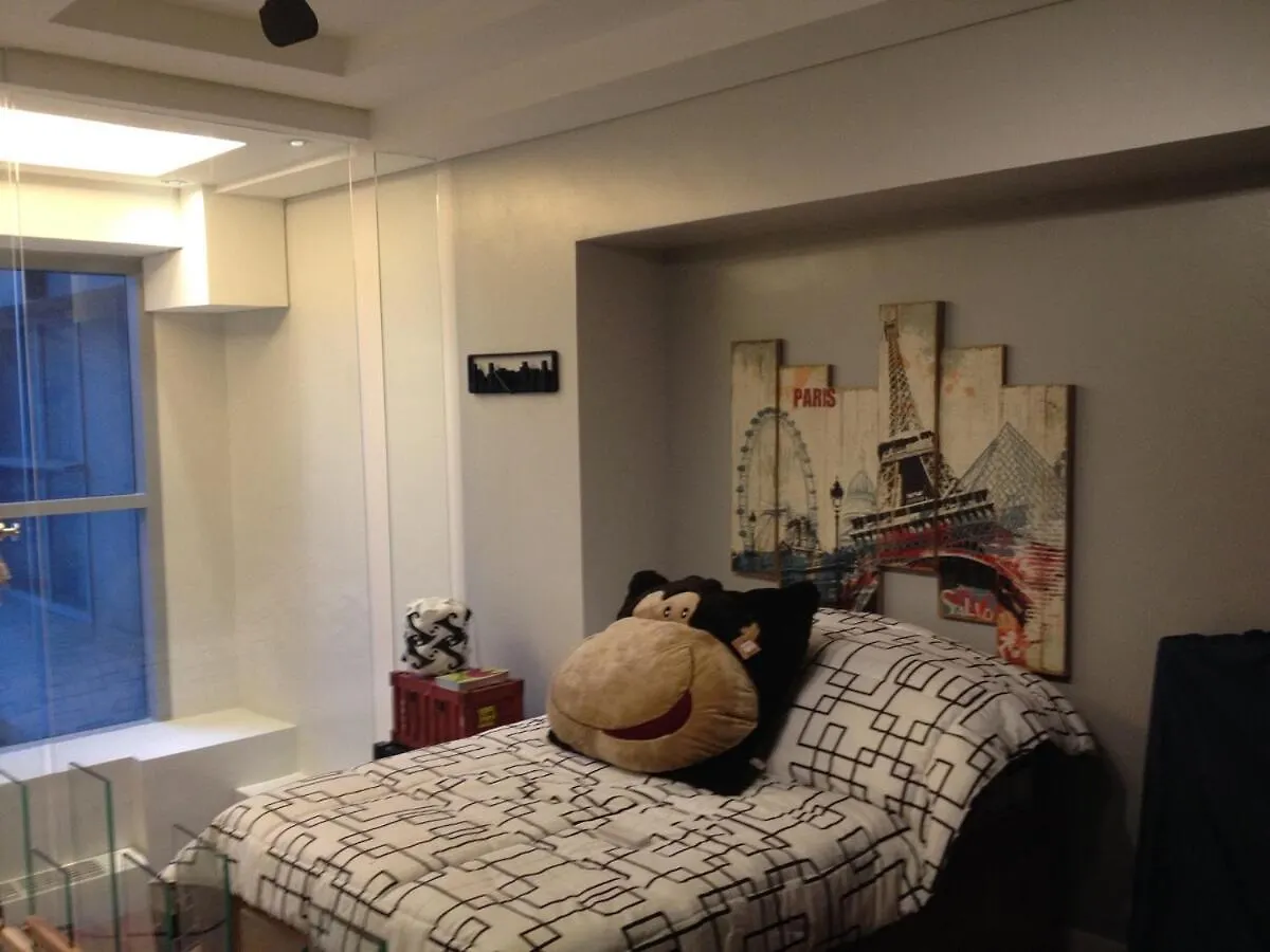 Apartment Loft-Type, Loft In Makati, In Front Greenbelt Mall Manila