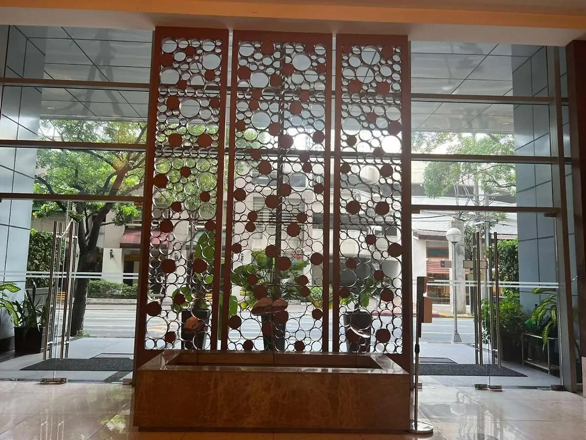 Loft-Type, Loft In Makati, In Front Greenbelt Mall Manila Apartment