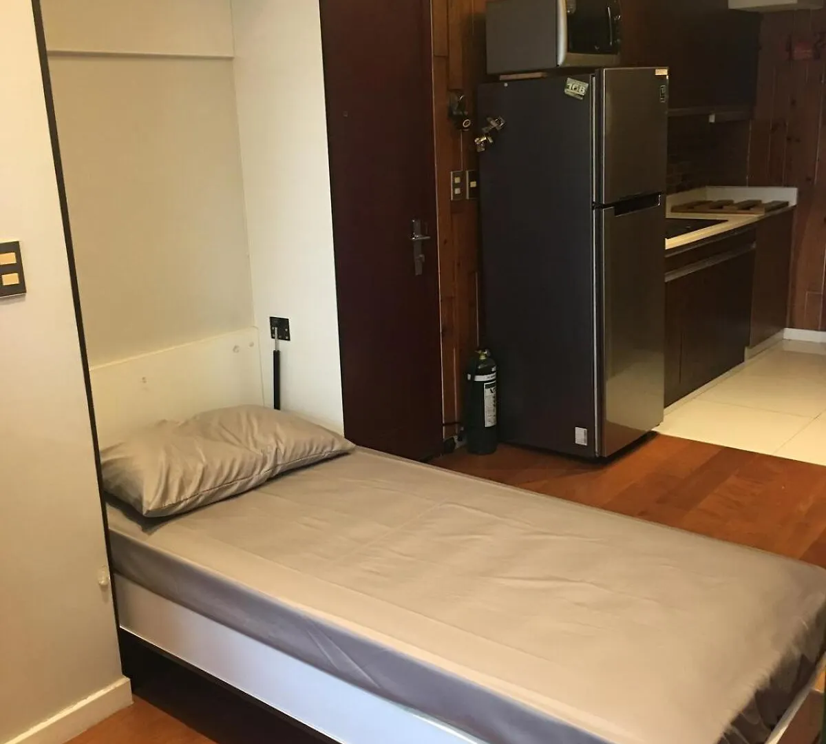 Loft-Type, Loft In Makati, In Front Greenbelt Mall Manila