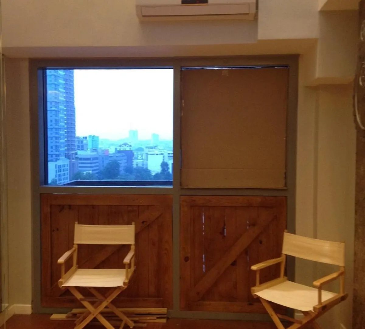 Apartment Loft-Type, Loft In Makati, In Front Greenbelt Mall Manila