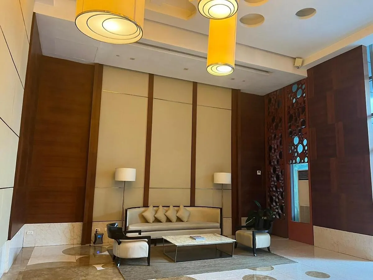 Loft-Type, Loft In Makati, In Front Greenbelt Mall Manila 0*,